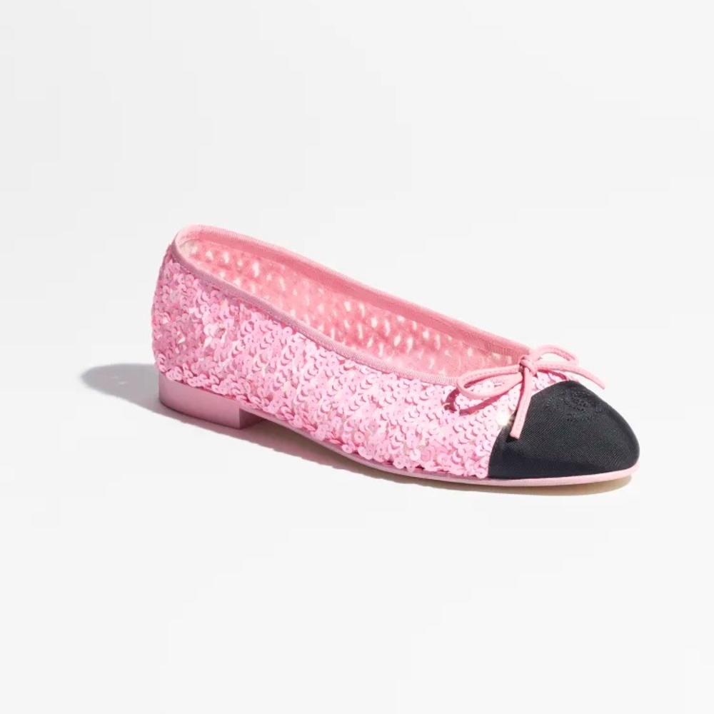 Chanel. Pink sequin ballet flat. Size 38.